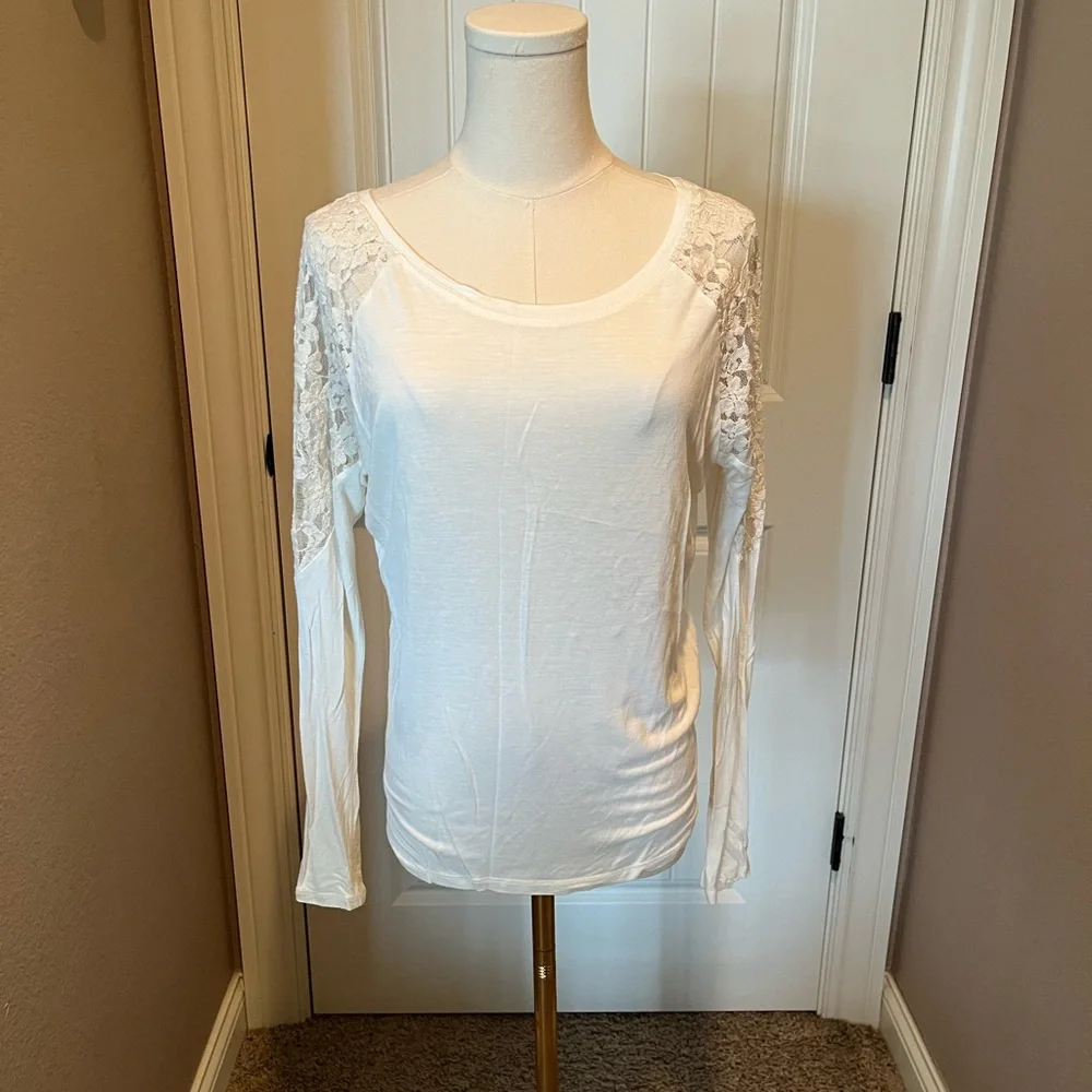 Jack by BB Dakota White Lace Sleeve Blouse - Picture 1 of 4